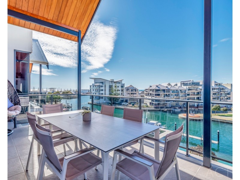 5/23 Galileo Loop, Mandurah WA 6210