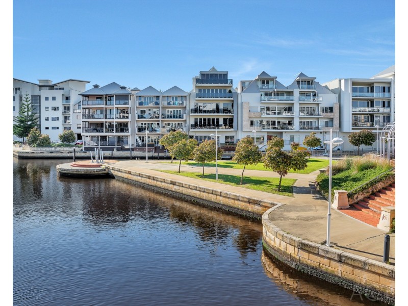 5/23 Galileo Loop, Mandurah WA 6210