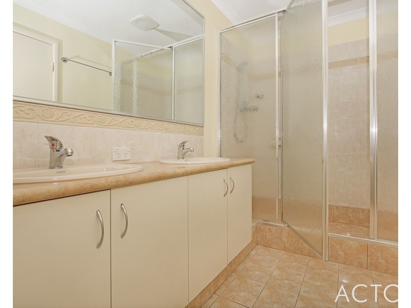 20 Cranbrook Crescent, Dawesville WA 6211