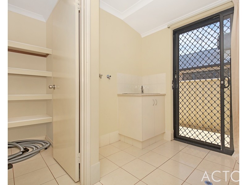 20 Cranbrook Crescent, Dawesville WA 6211