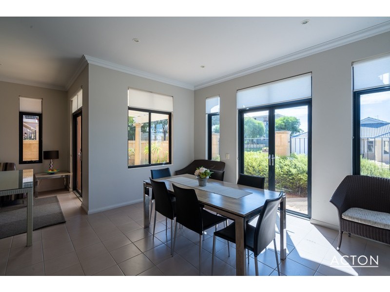 19/2 The Pass, Dawesville WA 6211