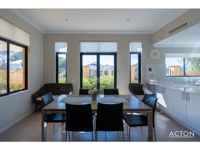 19/2 The Pass, Dawesville WA 6211