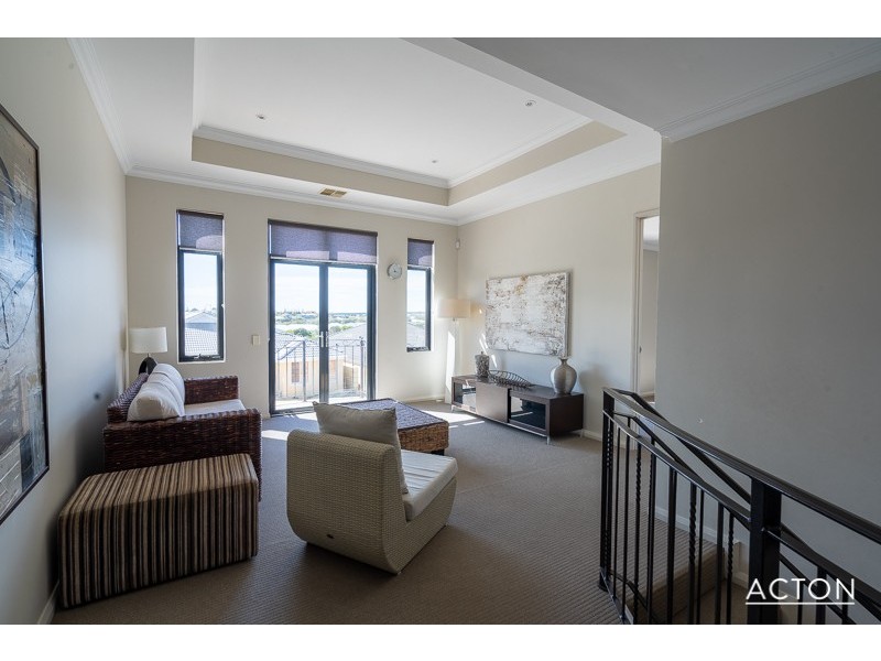 19/2 The Pass, Dawesville WA 6211