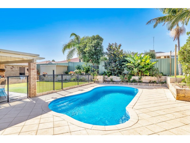 13 Elderberry Circle, Halls Head WA 6210