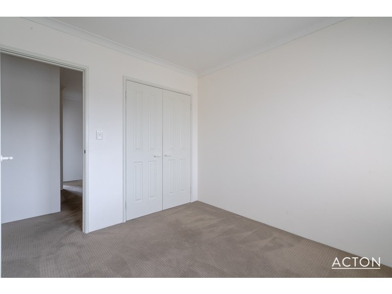 10/1 Waterside Drive, Dudley Park WA 6210