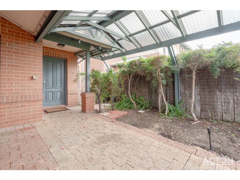 10/1 Waterside Drive, Dudley Park WA 6210