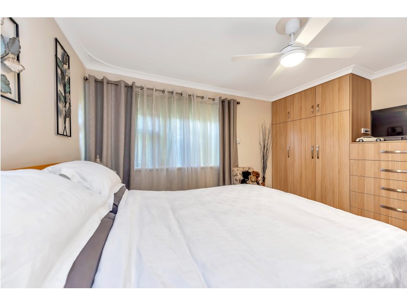 3 Kooljack Street, Dudley Park WA 6210