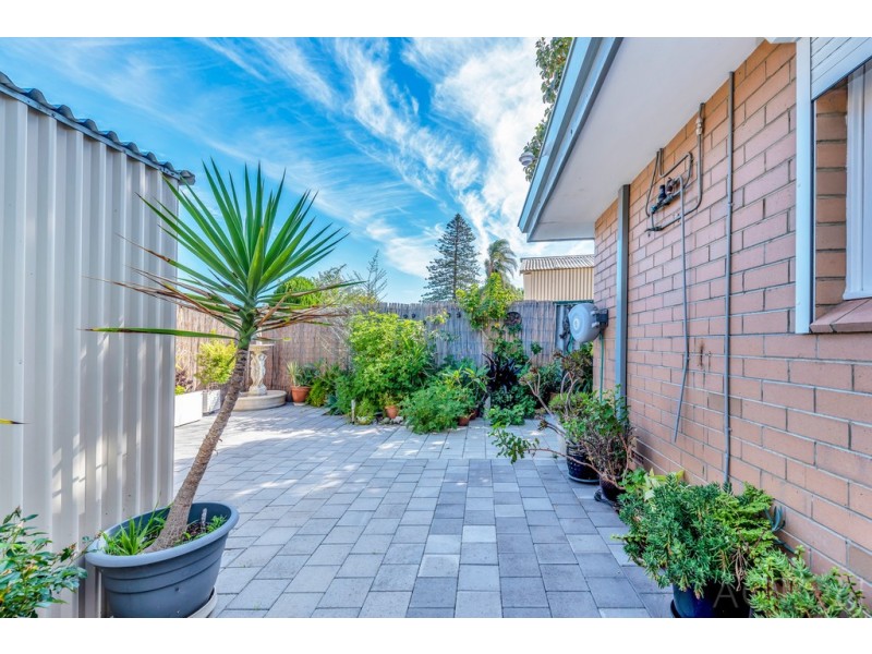 3 Kooljack Street, Dudley Park WA 6210