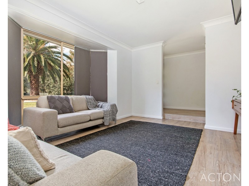 1C Marri Court, Parklands WA 6180