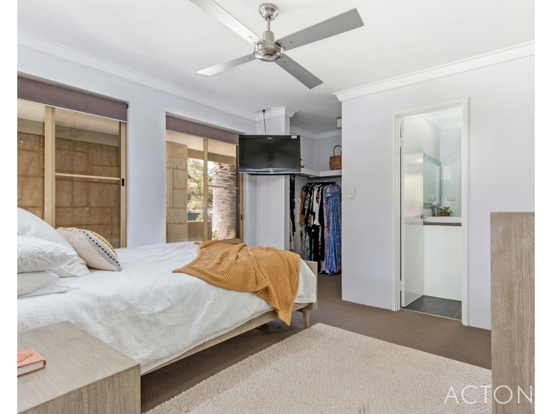 1C Marri Court, Parklands WA 6180