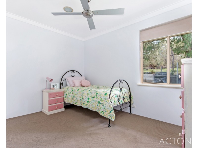 1C Marri Court, Parklands WA 6180