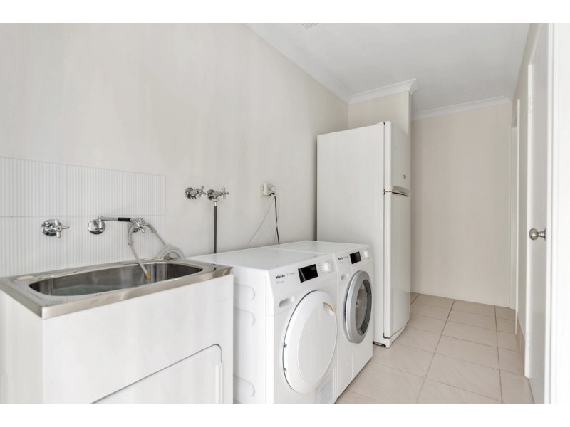 12 Kambalda Street, Dawesville WA 6211