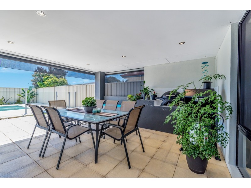 12 Kambalda Street, Dawesville WA 6211