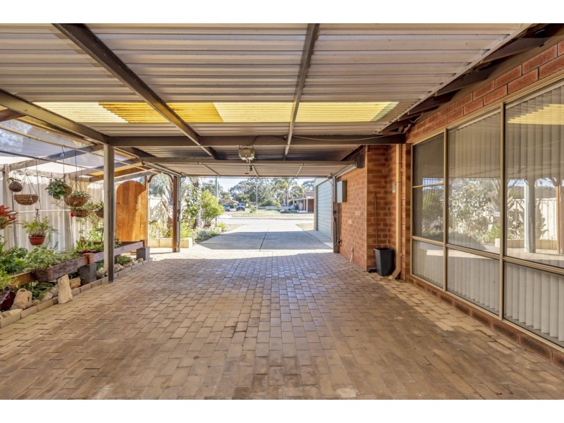 51 Allambi Way, South Yunderup WA 6208