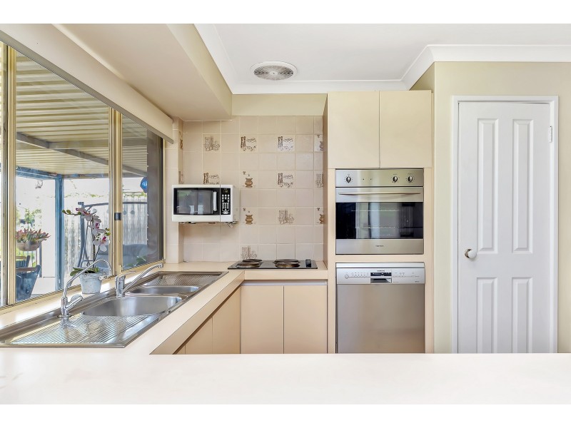 51 Allambi Way, South Yunderup WA 6208