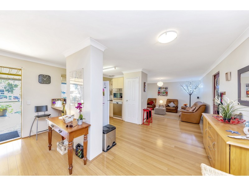 51 Allambi Way, South Yunderup WA 6208