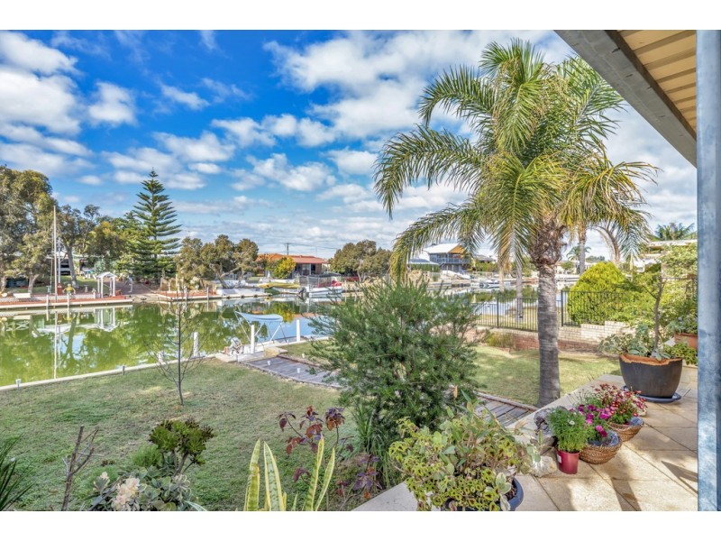 51 Allambi Way, South Yunderup WA 6208