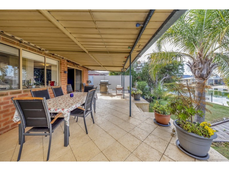 51 Allambi Way, South Yunderup WA 6208