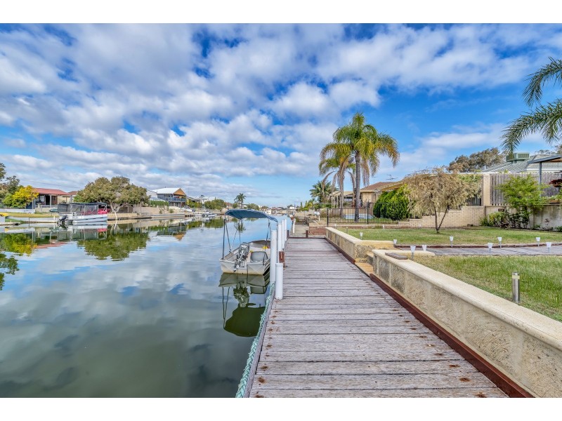 51 Allambi Way, South Yunderup WA 6208