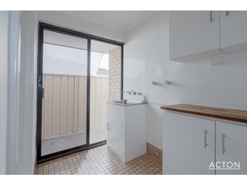 10 Illabrook Street, Dudley Park WA 6210