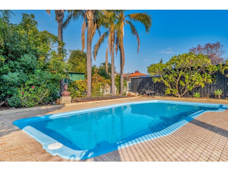 21 Crawford Street, Mandurah WA 6210