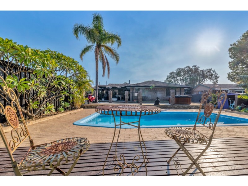 21 Crawford Street, Mandurah WA 6210