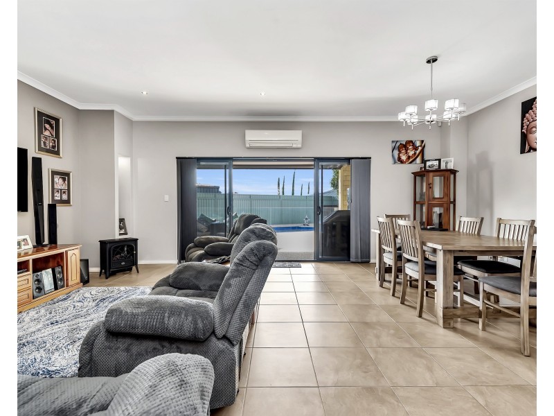 7 Woodstock Turn, Ravenswood WA 6208