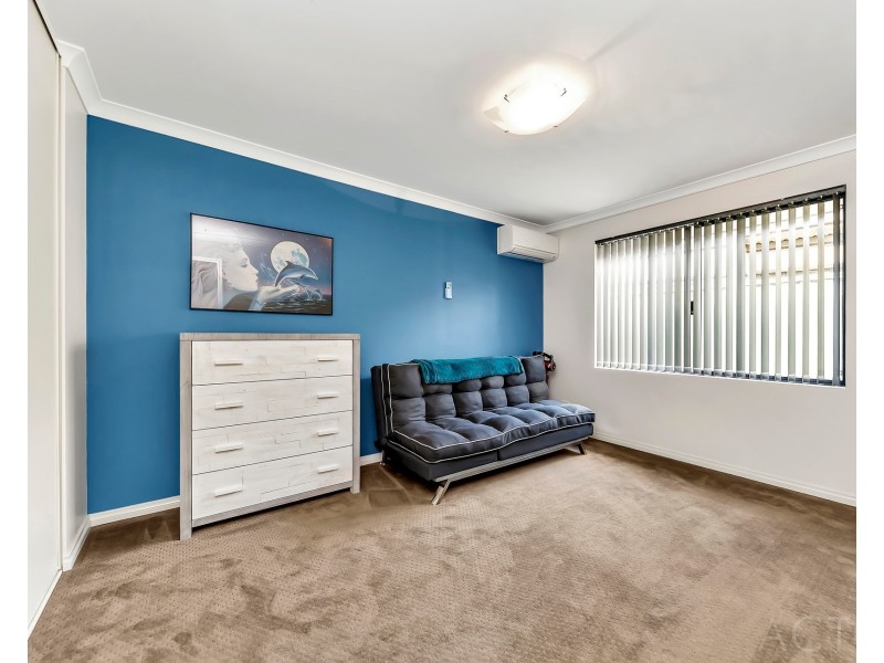 7 Woodstock Turn, Ravenswood WA 6208