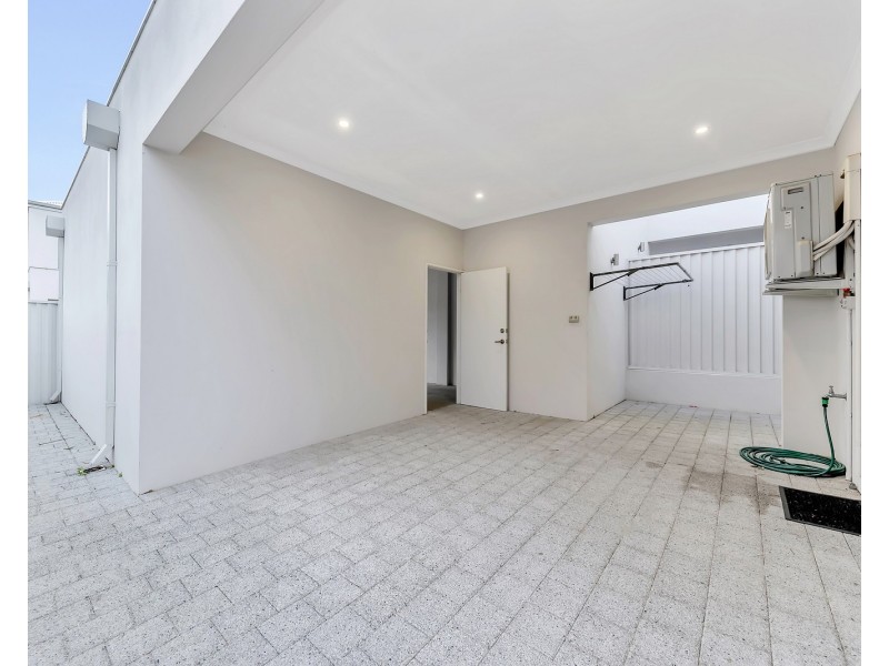 1/48 Morfitt Street, Mandurah WA 6210