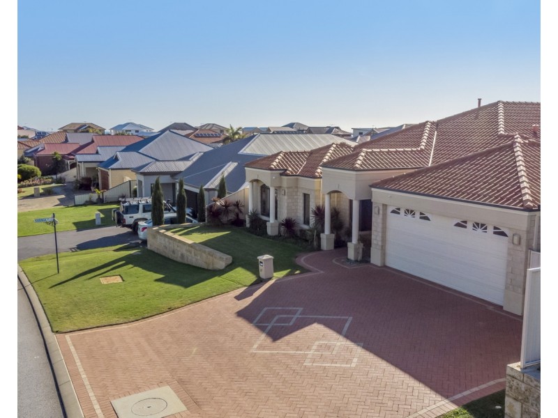 67 Karinga Road, Madora Bay WA 6210