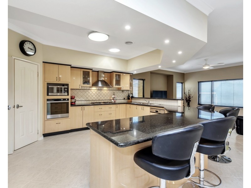 67 Karinga Road, Madora Bay WA 6210