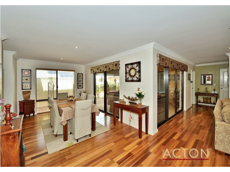 7 Grasstree Road, Wannanup WA 6210