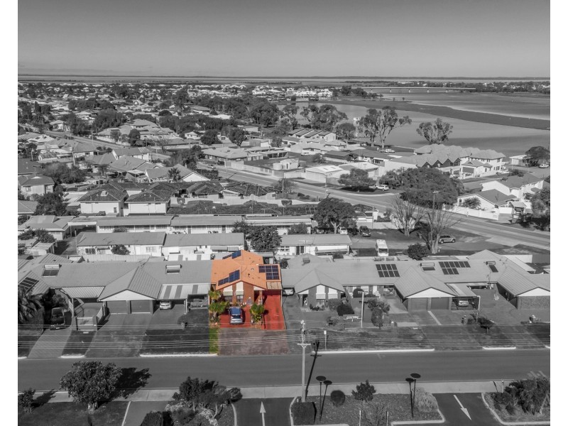 6/1 Creery Street, Dudley Park WA 6210