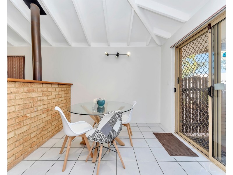 2/15 Nerrena Court, Greenfields WA 6210