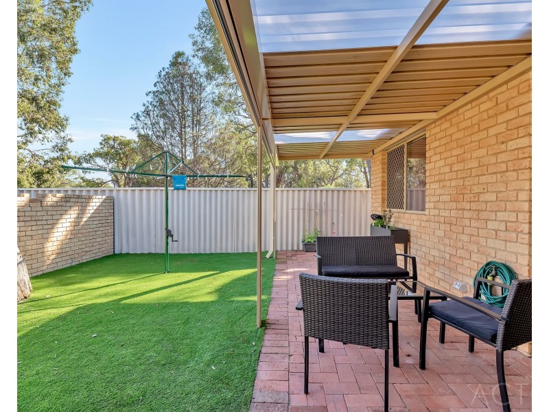 2/15 Nerrena Court, Greenfields WA 6210
