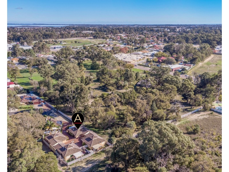 2/15 Nerrena Court, Greenfields WA 6210