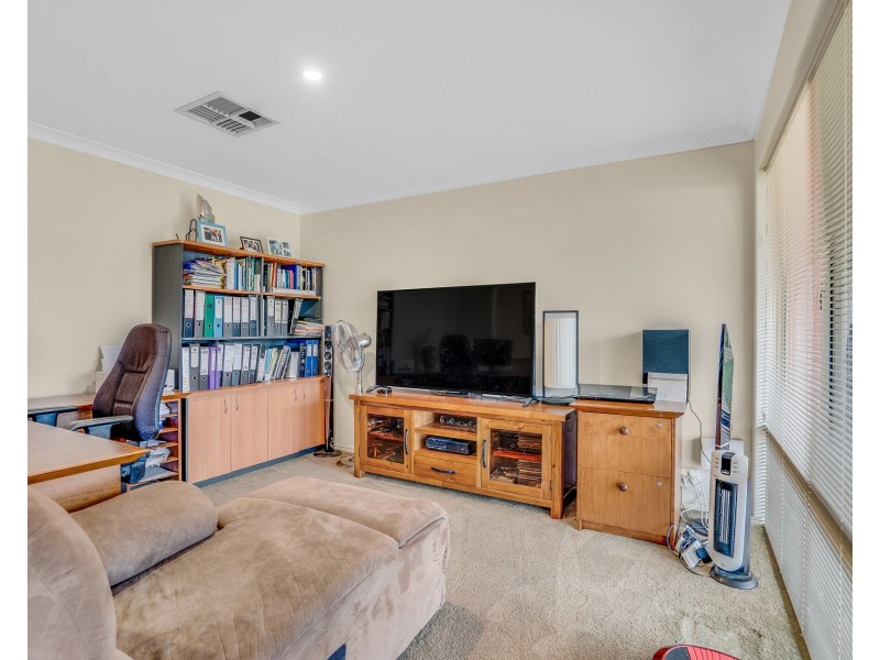 2/10 Donnelly Gardens, Dudley Park WA 6210