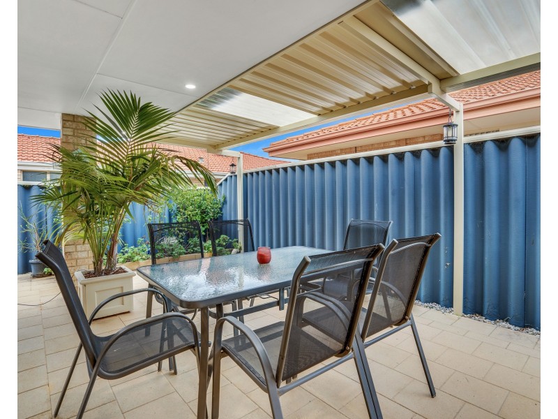2/10 Donnelly Gardens, Dudley Park WA 6210