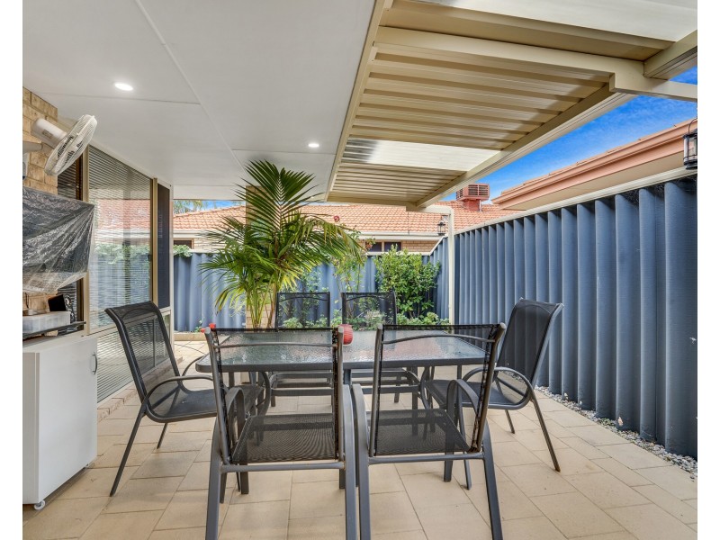 2/10 Donnelly Gardens, Dudley Park WA 6210