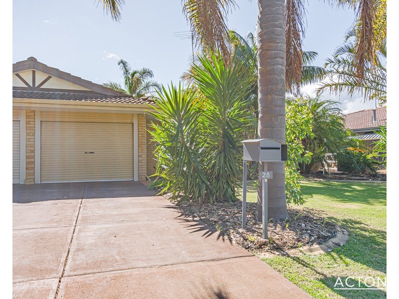 28B Inverness Drive, Meadow Springs WA 6210