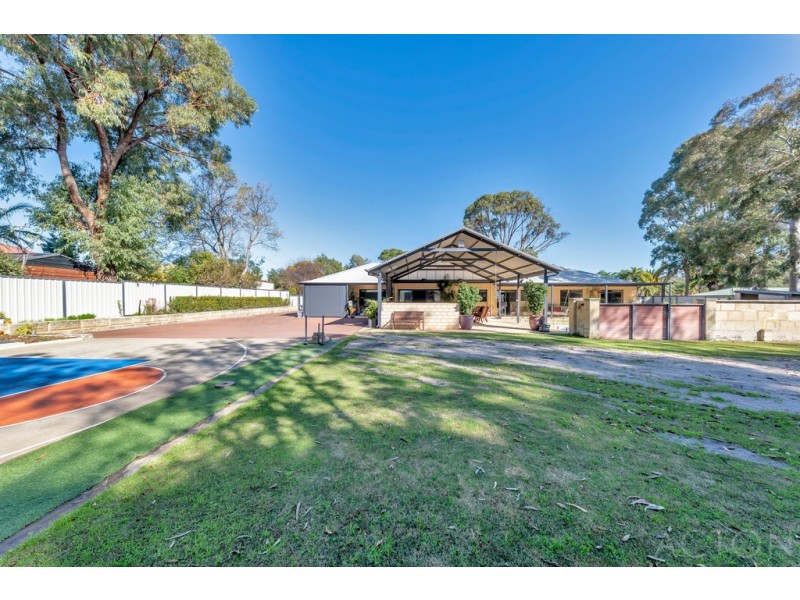 6 Exchequer Avenue, Greenfields WA 6210
