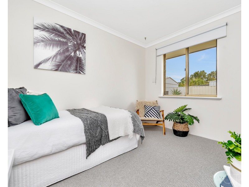 10 Paraguay Avenue, Greenfields WA 6210