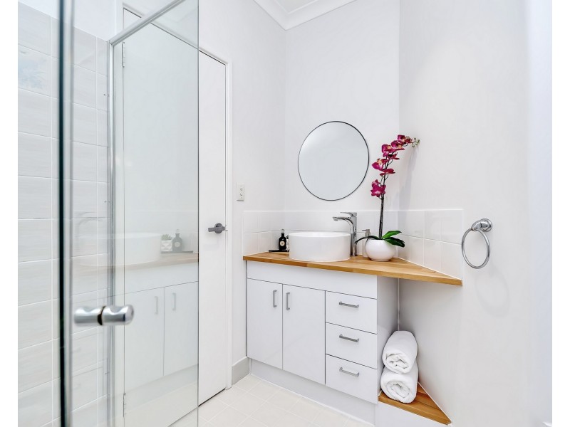 10 Paraguay Avenue, Greenfields WA 6210