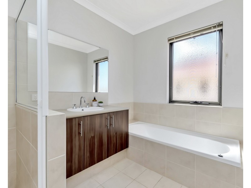 112 Sanctuary Circuit, Dawesville WA 6211