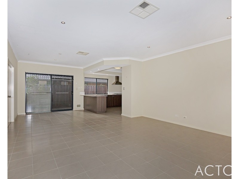 57 Karon Vista, Halls Head WA 6210