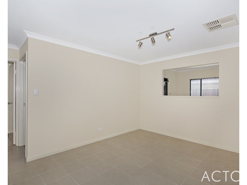 57 Karon Vista, Halls Head WA 6210