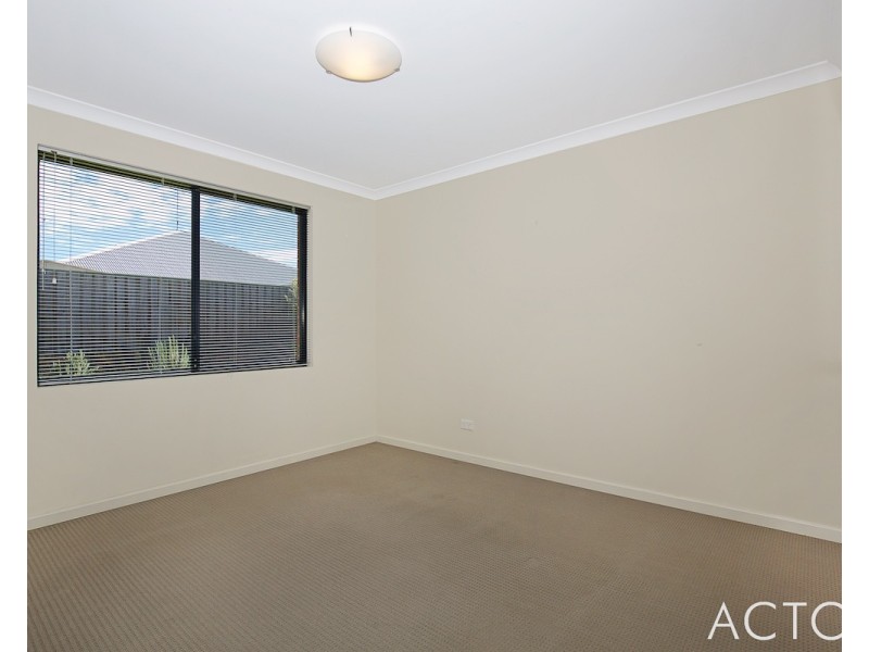 57 Karon Vista, Halls Head WA 6210