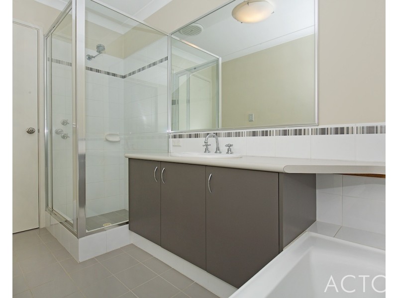 57 Karon Vista, Halls Head WA 6210