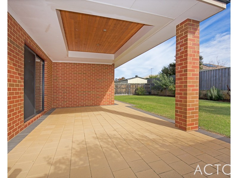57 Karon Vista, Halls Head WA 6210