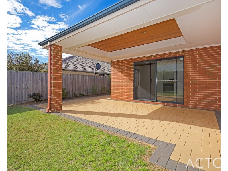 57 Karon Vista, Halls Head WA 6210